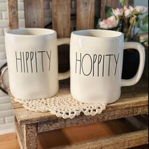 Rae Dunn Hippity Hoppity Mug Set